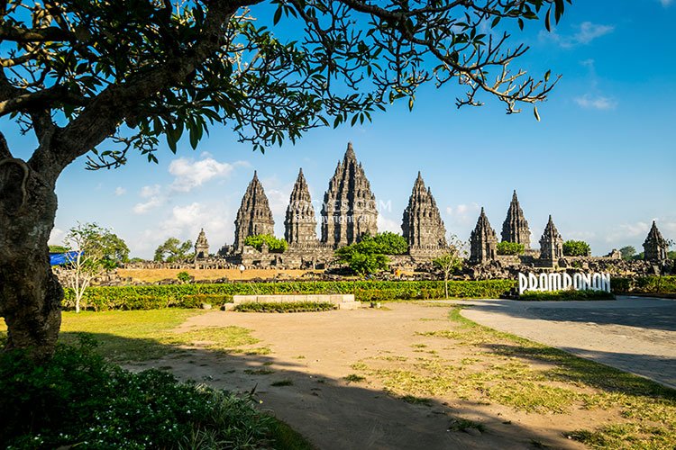 Alamat perumahan prambanan jogja