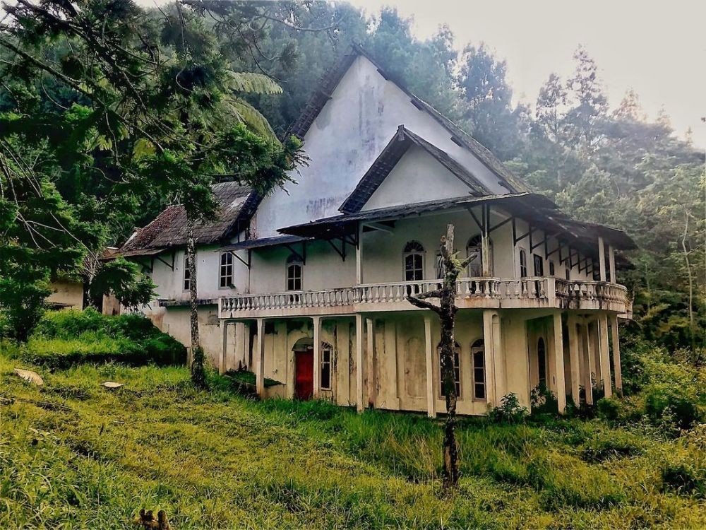 Kaliurang yogyakarta wisata jogja taman hijaunya menyusuri terdapat ullen sentalu rentalmobilyogyakarta